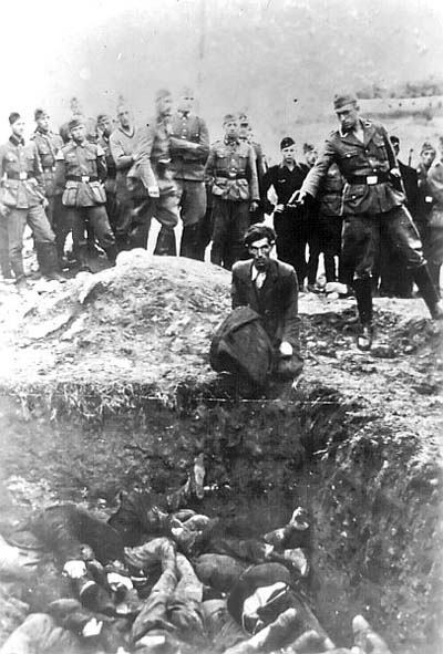 http://www.jornalorebate.com.br/118/Einsatzgruppen-Killingfull1.jpg