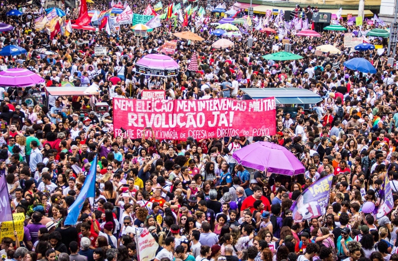 https://jornalorebate.com.br/18-10/protesto.jpg