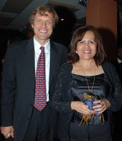 http://www.jornalorebate.com.br/113/ari10.jpg