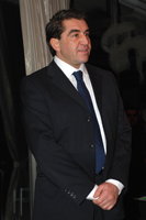 http://www.jornalorebate.com.br/113/ari7.jpg