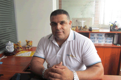 http://www.jornalorebate.com.br/412/rodrigo.gif