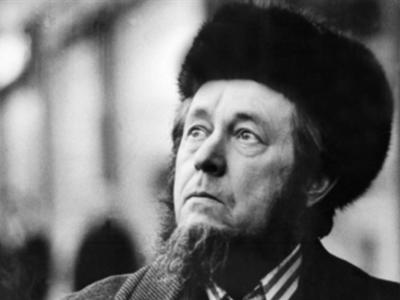 Soljenitsyn, sete vidas em um século