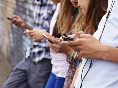 Meu filho é viciado em tecnologia? Conheça os principais sinais